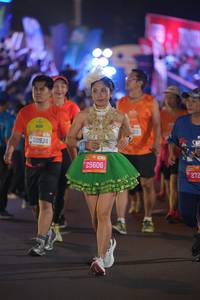 BIB: 20934, 25606, 212
                            <button type="button" onclick="openModal(21014947)" class="btn btn-primary btn-sm float-right btn-popup" data-toggle="modal" data-target=".modal-high-quality">
                        <i class="fas fa-shopping-cart"></i> Add to Cart
                    </button>
                                            <button type="button" onclick="isThisMe(21014947, true)" class="btn btn-success btn-sm float-right btn-popup btn-isme hidden" data-toggle="tooltip" data-placement="bottom" title="นี่คือรูปของคุณใช่ไหม คลิกที่นี่เพื่อเอาเข้าอัลบั้ม">
                        <i class="fas fa-plus"></i> Add to album
                    </button>
                    <button type="button" onclick="isThisMe(21014947, false)" class="btn btn-warning btn-sm float-right btn-popup btn-isnotme hidden">
                        <i class="fas fa-ban"></i> Remove from album
                    </button>